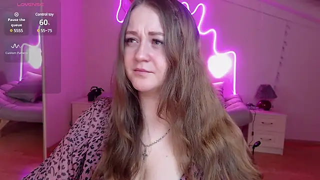 Snapshot of LizzyShine chatting on March 5, 5:29 pm LizzyShine online show from March 5, 5:29 pm