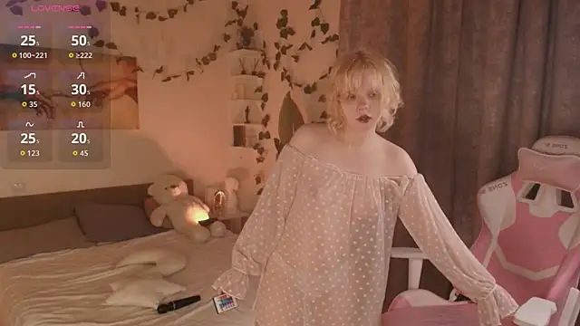 Emily relish online show from December 1, 1:05 pm