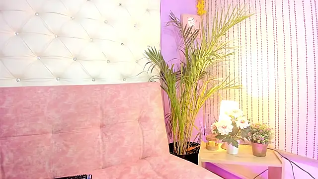 emaa lambert online show from March 7, 7:05 pm