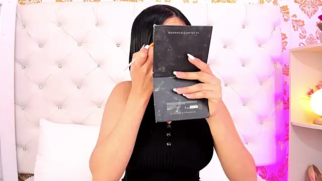 emaa lambert online show from September 25, 6:55 pm