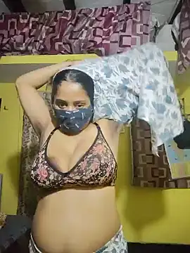 bigtitsqueen online show from June 13, 4:38 pm