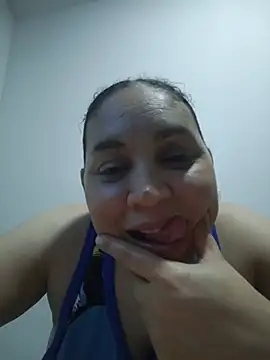 MirandaSoto online show from July 13, 6:27 am