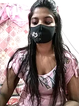 Cute-Lina online show from February 20, 10:26 pm