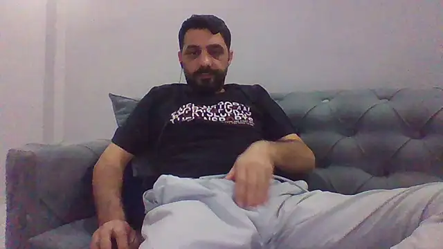 Snapshot of Sexyy_Mann34 chatting on June 14, 5:37 pm Sexyy Mann34 online show from June 14, 5:37 pm