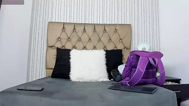 veneno hot online show from February 7, 1:32 pm