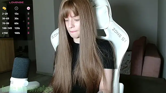 LizaKisses online show from November 26, 9:10 am