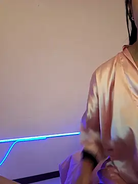 VictoriaEvaans  online show from November 25, 10:43 pm