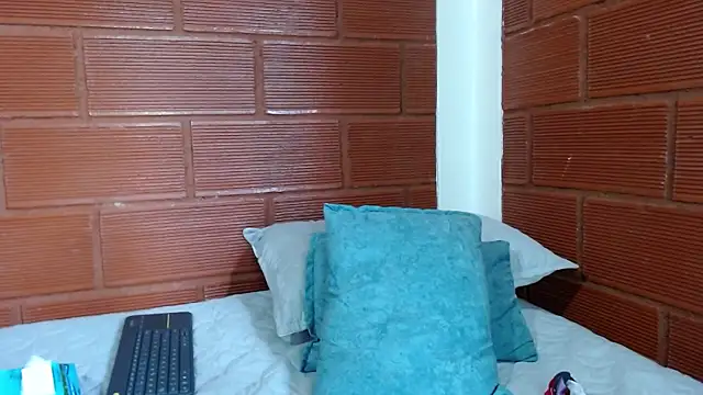 Priyalakshmi  online show from January 29, 4:41 pm