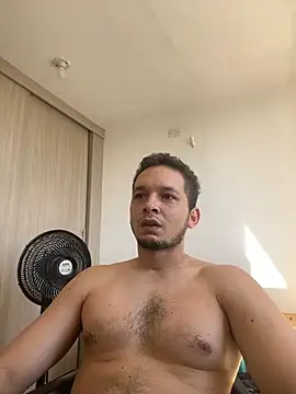 Snapshot of LabronsAd chatting on December 11, 6:42 pm LabronsAd online show from December 11, 6:42 pm