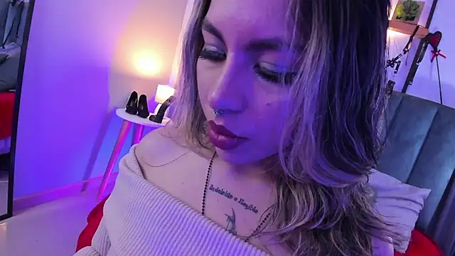 delilah fix online show from February 1, 9:02 pm