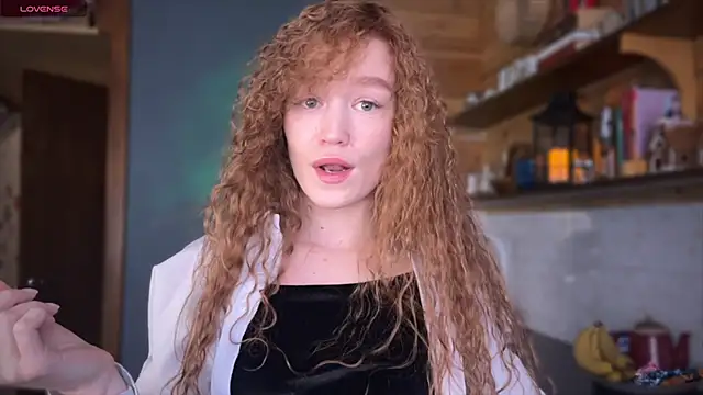 such juicee online show from December 19, 10:45 am