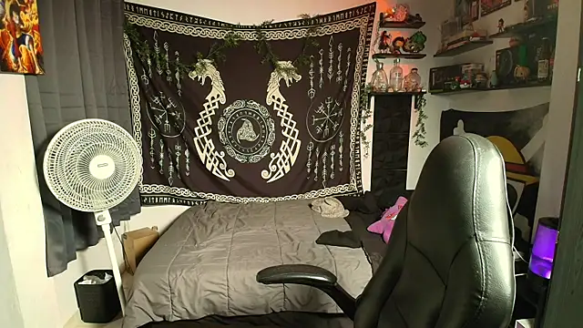 kairozz online show from December 4, 8:17 pm