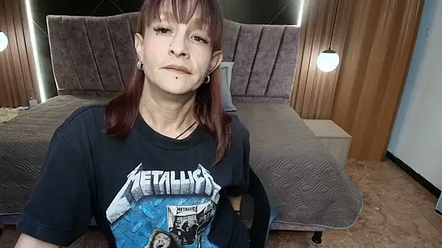 NatashaMason  online show from May 24, 12:32 pm