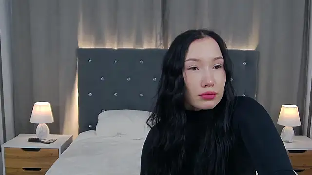 LeilaLow online show from January 16, 11:03 am