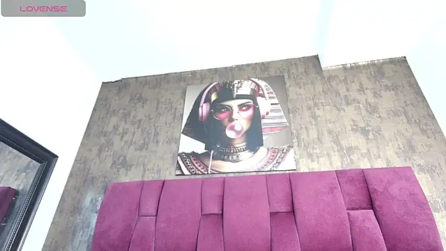 nicole  parker1 online show from October 4, 7:23 pm