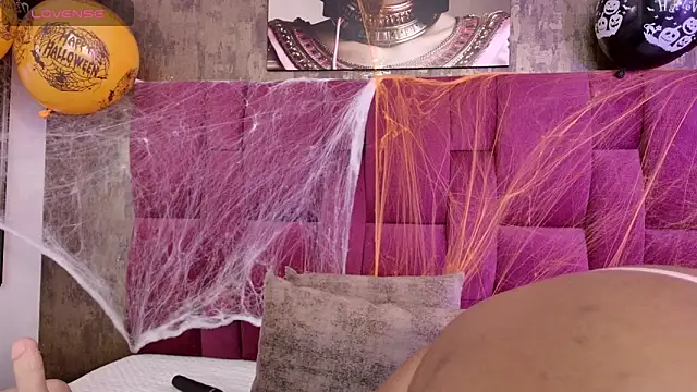 nicole  parker1 online show from October 29, 7:04 pm