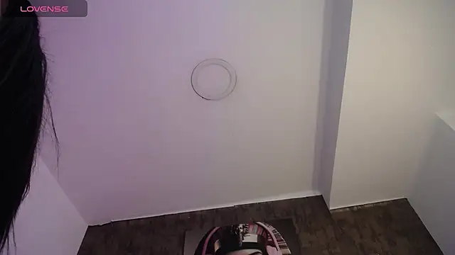 nicole  parker1 online show from November 26, 6:53 pm