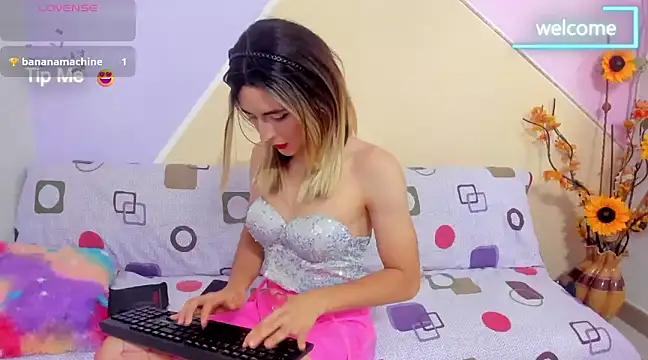 Snapshot of KurumetWink10 chatting on December 22, 4:06 am KurumetWink10 online show from December 22, 4:06 am