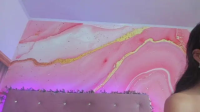 Snapshot of Bella__sweet chatting on November 20, 6:07 pm Bella sweet online show from November 20, 6:07 pm