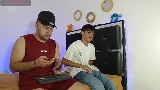 Snapshot of Valerio_22 chatting on November 9, 12:53 am Valerio 22 online show from November 9, 12:53 am