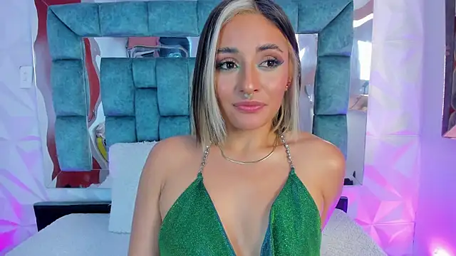 Nanda Vixen online show from January 31, 6:24 am