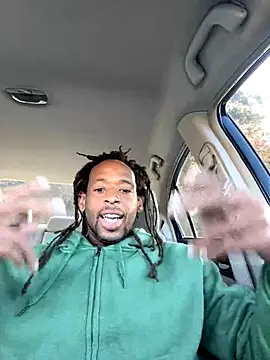 Snapshot of ShiCream chatting on November 1, 1:13 pm ShiCream online show from November 1, 1:13 pm