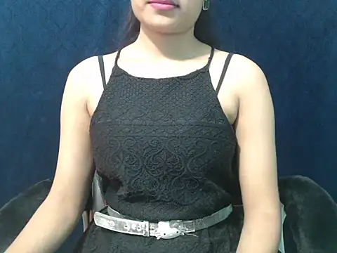 Yashi online show from January 9, 2:42 pm