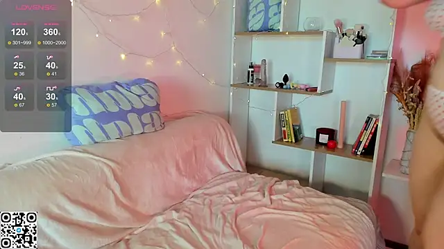 Snapshot of Lif_love chatting on October 26, 4:40 am Lif love online show from October 26, 4:40 am