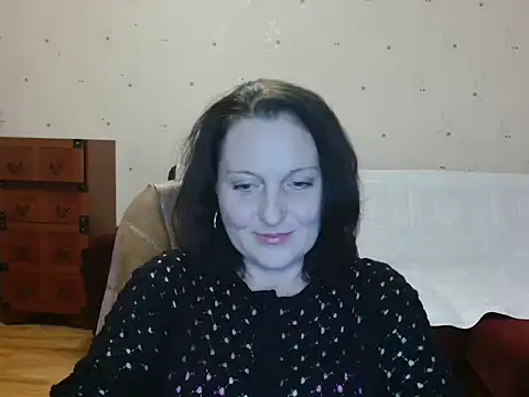Alice3694 online show from December 16, 1:22 pm