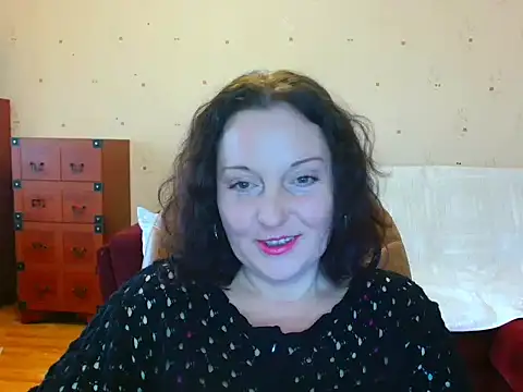 Alice3694 online show from December 17, 11:17 am