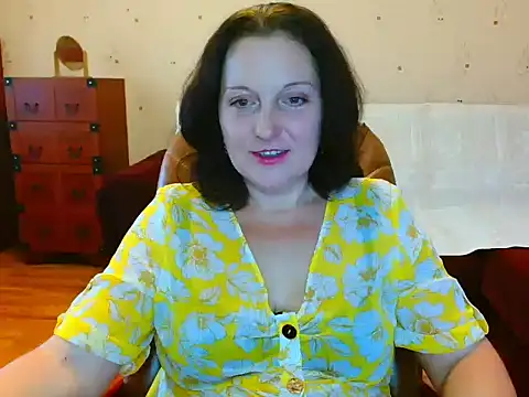 Alice3694 online show from December 24, 11:17 am