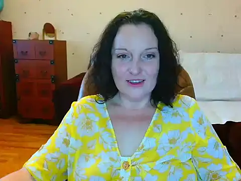 Alice3694 online show from January 1, 12:22 pm