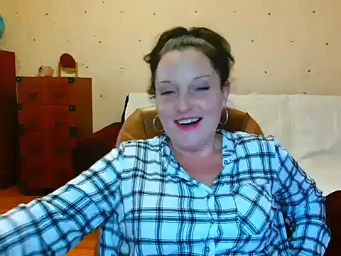 Alice3694 online show from January 2, 1:51 pm