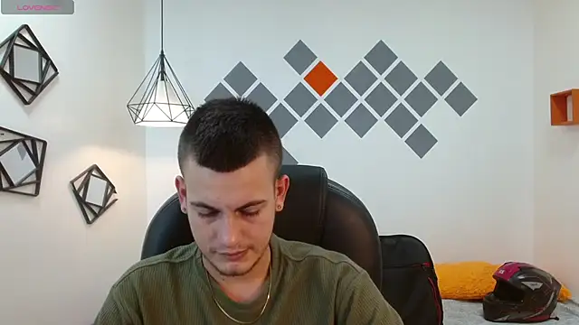 Snapshot of Cerokershelby chatting on January 3, 7:18 pm Cerokershelby online show from January 3, 7:18 pm