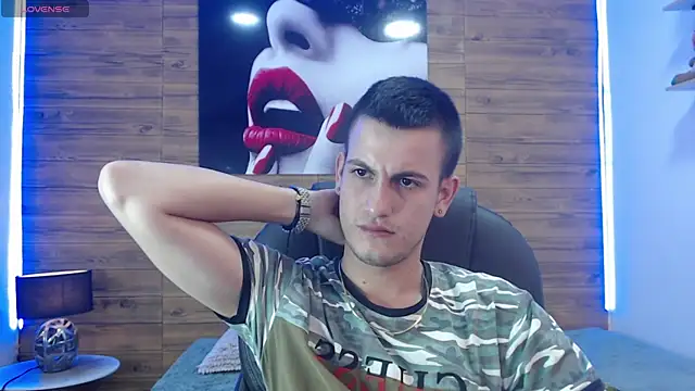 Snapshot of Cerokershelby chatting on January 15, 7:15 am Cerokershelby online show from January 15, 7:15 am