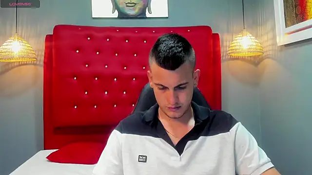 Snapshot of Cerokershelby chatting on February 6, 5:25 am Cerokershelby online show from February 6, 5:25 am