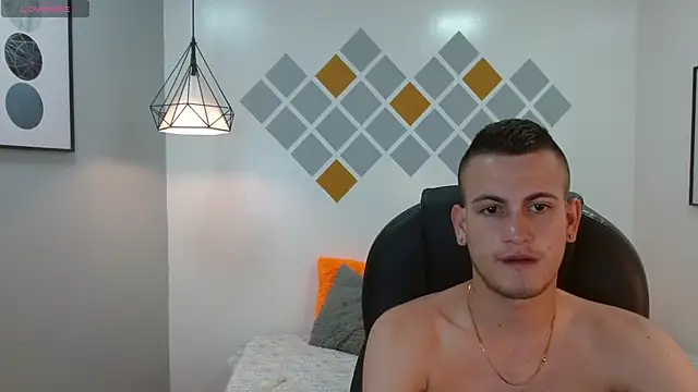 Snapshot of Cerokershelby chatting on February 6, 11:26 pm Cerokershelby online show from February 6, 11:26 pm