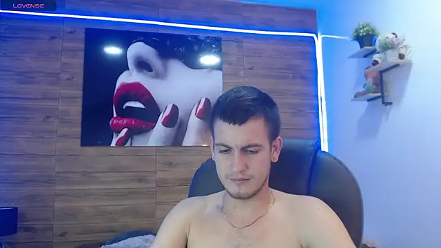 Snapshot of Cerokershelby chatting on March 15, 5:41 am Cerokershelby online show from March 15, 5:41 am