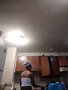 Snapshot of TickleMeKink chatting on September 25, 1:59 pm TickleMeKink online show from September 25, 1:59 pm