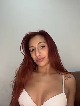 julialupato1606 online show from March 11, 12:54 am