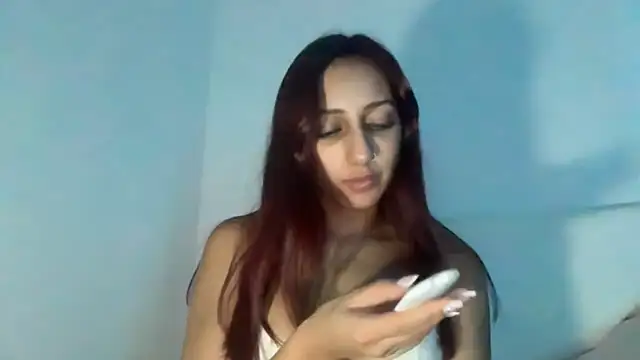 julialupato1606 online show from October 21, 8:20 pm