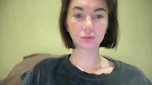 EvilDemon94 online show from October 4, 4:32 am