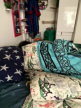 Snapshot of lextalon chatting on December 2, 9:45 am lextalon online show from December 2, 9:45 am