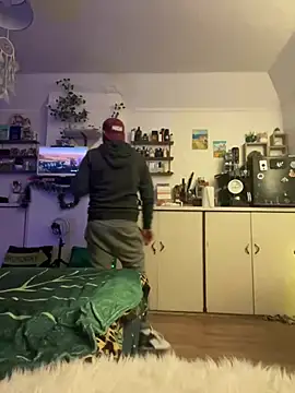 Snapshot of lextalon chatting on December 17, 3:17 am lextalon online show from December 17, 3:17 am