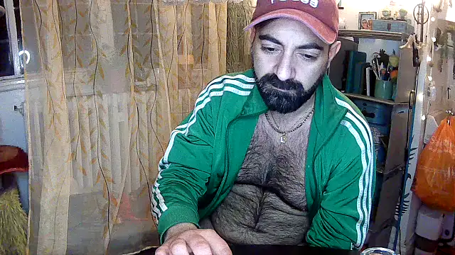 Snapshot of lextalon chatting on January 4, 3:18 am lextalon online show from January 4, 3:18 am