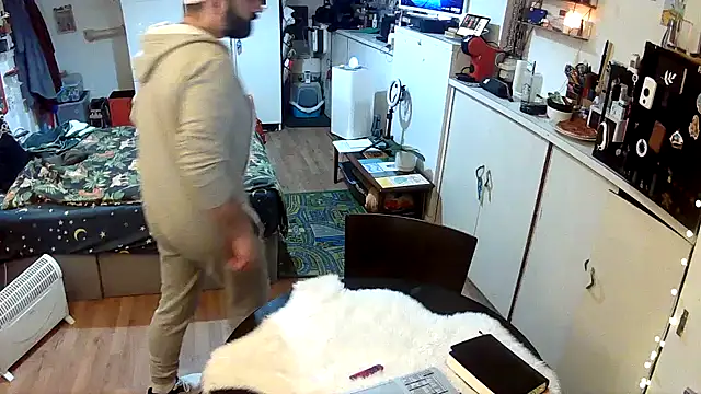 Snapshot of lextalon chatting on January 23, 12:04 am lextalon online show from January 23, 12:04 am