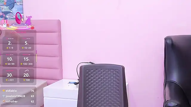 Snapshot of isabella_santos1 chatting on February 26, 6:54 pm isabella santos1 online show from February 26, 6:54 pm