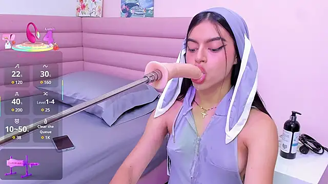 Snapshot of isabella_santos1 chatting on February 28, 12:42 pm isabella santos1 online show from February 28, 12:42 pm