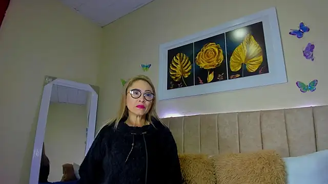 emagarcia online show from October 2, 12:34 pm