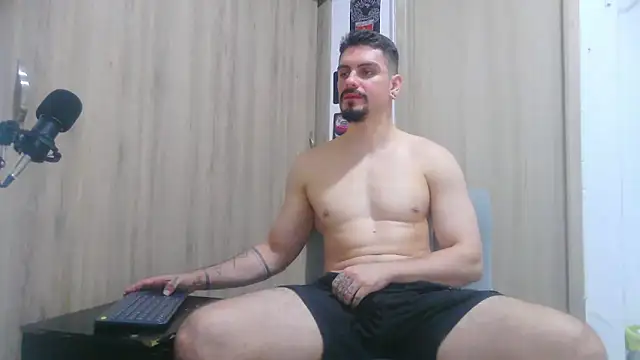 Aaron kwok28 online show from December 2, 3:12 am